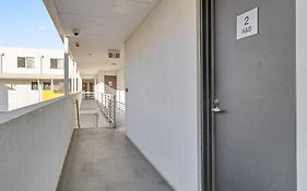 Mawson Lakes Hotel